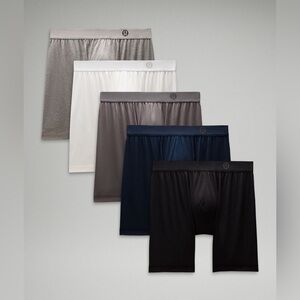 5 pack always in motion lululemon boxers size M 7”